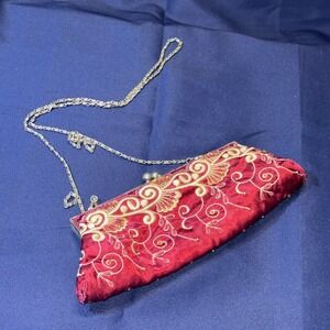 Vintage Style Red Satin Beaded Clutch Embroidered Evening Bag with Chain Strap